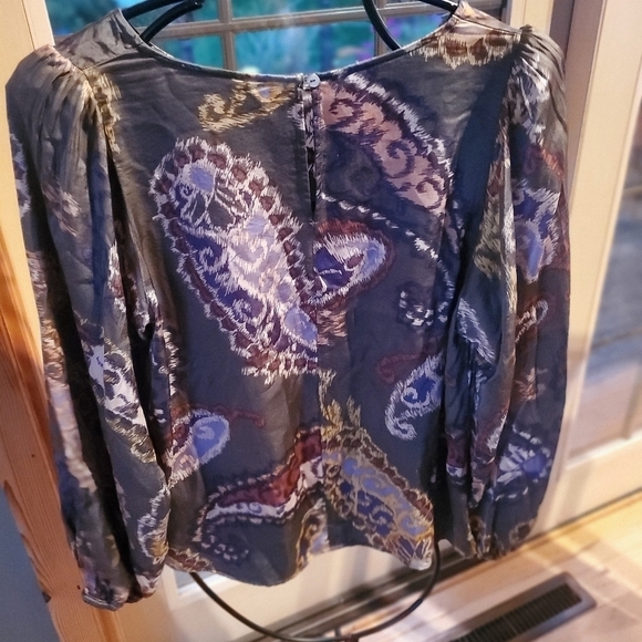 Esqualo Elements Print Long Sleeve Paisley Light Sz. 12 Blouse - Picture 7 of 15